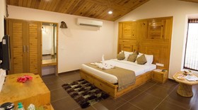 The Roar Resort Corbett