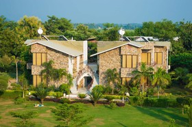 The Roar Resort Corbett