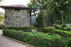 Wood Castle Spa & Resort