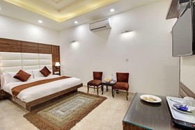 Wood Castle Spa & Resort