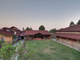 Chevron Ranikhet Club Hotel