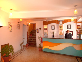Hotel Ranikhet Inn
