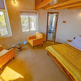 Sukoon Bhatrojkhan – AM Hotel Kollection