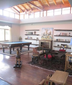 Woodsvilla Resort