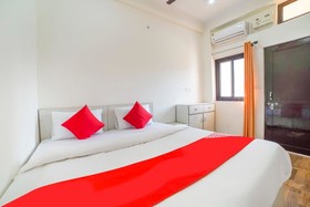 Anantham Residency by OYO Rooms