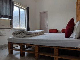 Bunk Stay Rishikesh