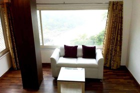 Hotel Ganesha Inn