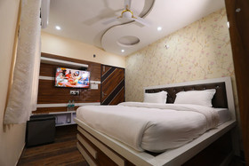 Ganga Forest View & Yoga Retreat