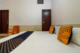 Gita Ashram by OYO Rooms