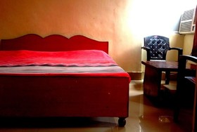 Goroomgo Tourist Home Rishikesh