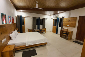 Goroomgo Hill Hoppers Rishikesh