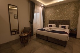 Holywater Hotel By Ganga Kinare