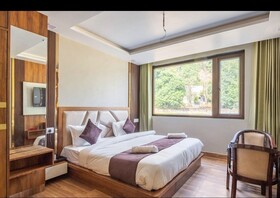 Hotel & Hostel Vimal Ganga