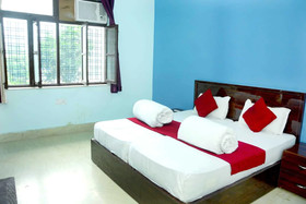 Hotel Ganesh Lok