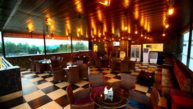 Hotel Gharonda