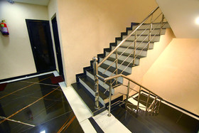Hotel Gharonda