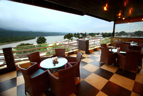 Hotel Gharonda