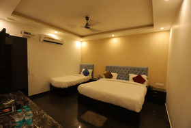 Hotel Gharonda