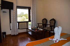 Hotel Green One Earth