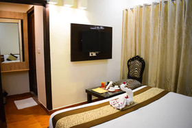 Hotel Green One Earth