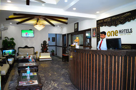 Hotel Green One Earth