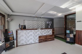 Hotel Hill-Top Inn by OYO Rooms