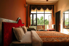 Hotel Neeraj Bhawan