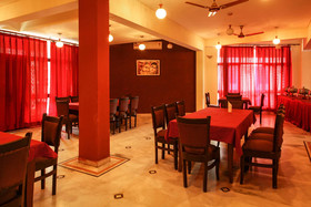 Hotel Neeraj Bhawan