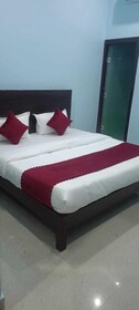 Hotel Prakash By GRB