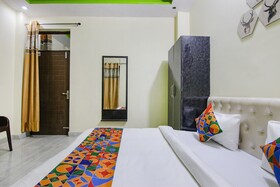 Hotel Pushp Kunj By FabHotel