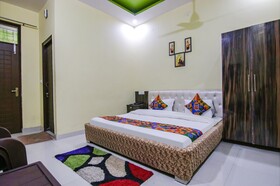 Hotel Pushp Kunj By FabHotel