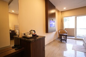 Hotel Royale Hills