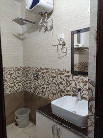 Capital O 37973 Hotel Shiv Vilas