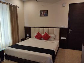 Capital O 37973 Hotel Shiv Vilas