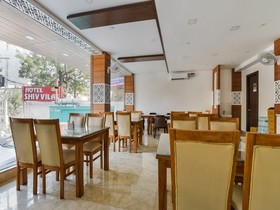 Capital O 37973 Hotel Shiv Vilas