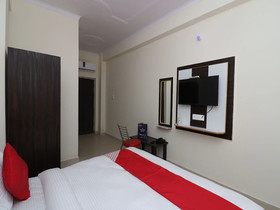 Hotel Siddheshwar By OYO rooms