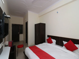 Hotel Siddheshwar By OYO rooms
