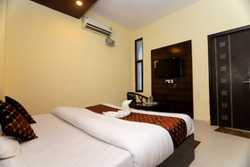 Hotel SK International