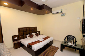 Hotel SK International