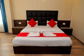 Hotel SK International