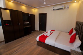 Hotel SK International