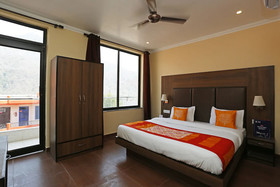 Hotel Tapastali By OYO Rooms
