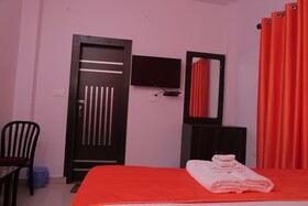 Hotel Tapovan Retreat