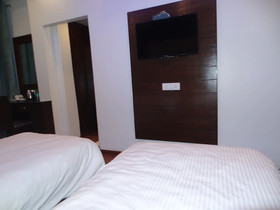 Kamakshi Residency