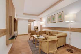 Lemon Tree Hotel Tapovan Rishikesh