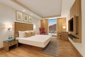 Lemon Tree Hotel Tapovan Rishikesh