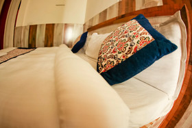 Ln Hotel & Restaurant