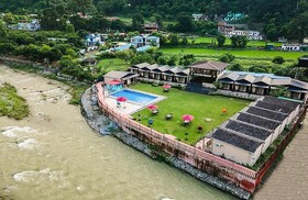 MJ River Resort by DLS Hotels