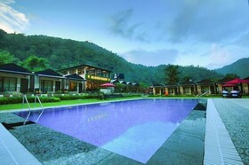 MJ River Resort by DLS Hotels