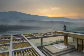 Modi Yoga Retreat